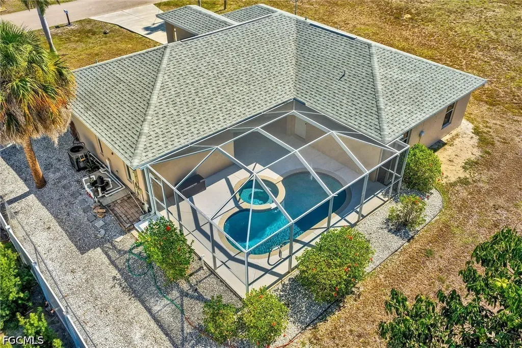 1338 NE 33rd Lane Cape Coral FL 33909