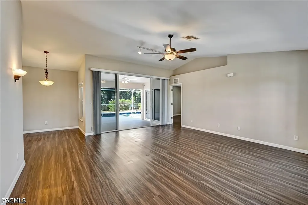 1338 NE 33rd Lane Cape Coral FL 33909