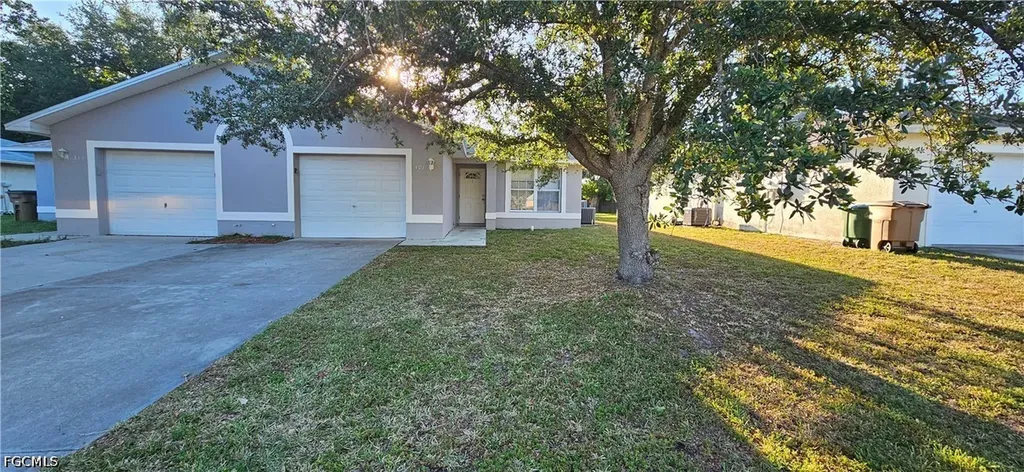 401 SE 24th Avenue Cape Coral FL 33990