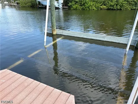 3580 Gondola Lane ST. James City FL 33956