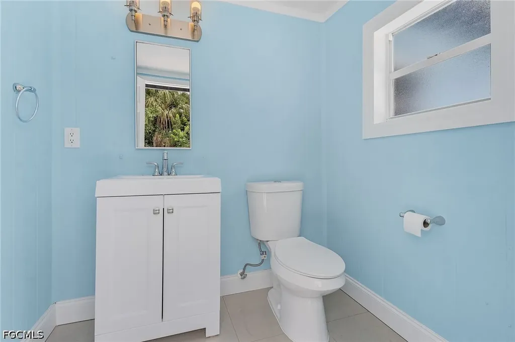 5251 Tower Drive Cape Coral FL 33904