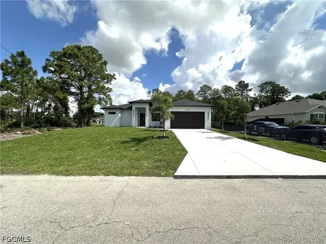 2602 34TH Street W Lehigh Acres FL 33971