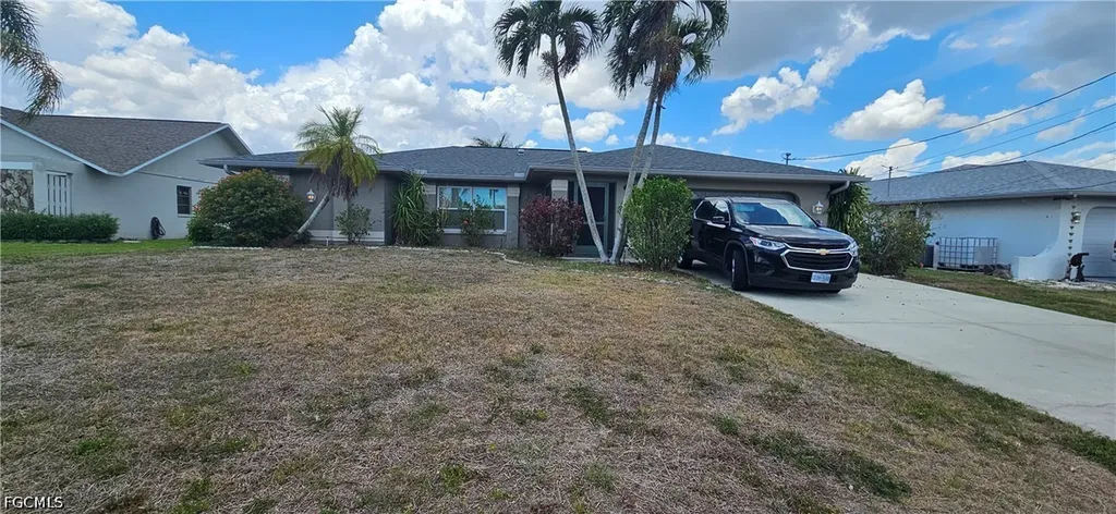 1203 SE 23rd Terrace Cape Coral FL 33990