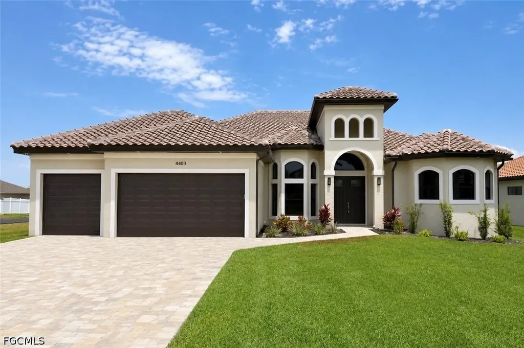 4403 SW 10th Avenue Cape Coral FL 33914