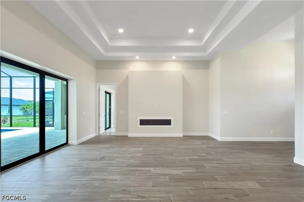 4403 SW 10th Avenue Cape Coral FL 33914