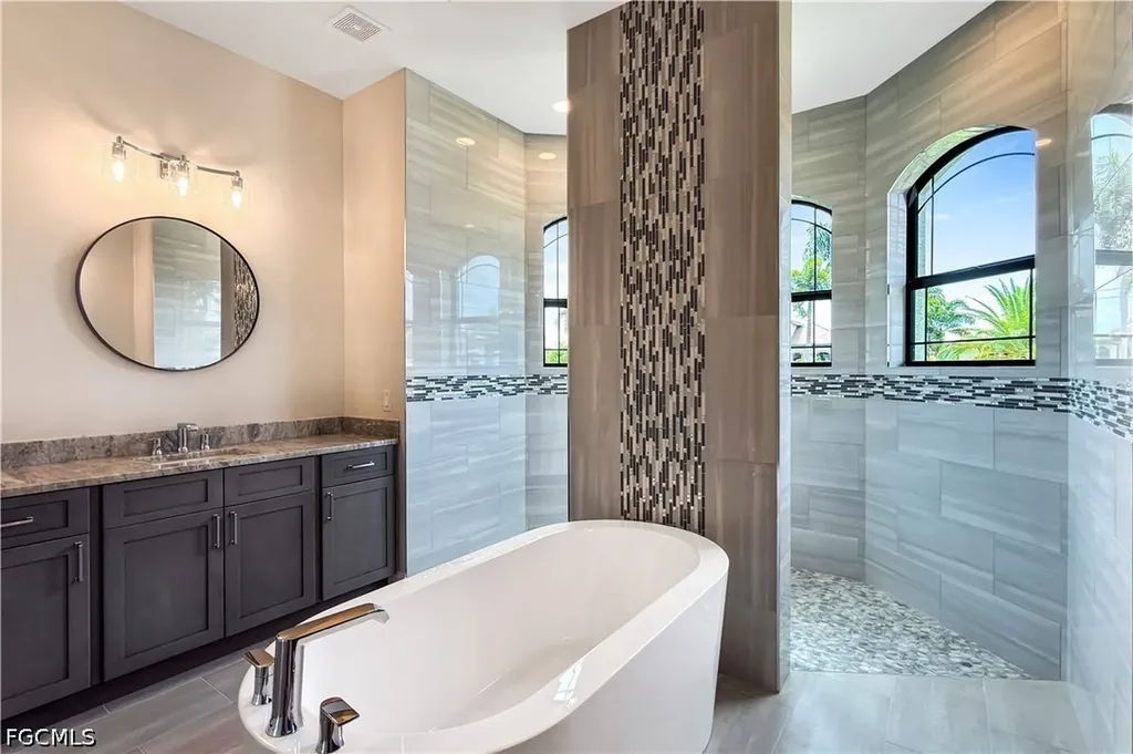 4403 SW 10th Avenue Cape Coral FL 33914