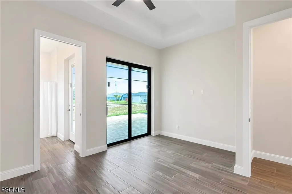 4403 SW 10th Avenue Cape Coral FL 33914