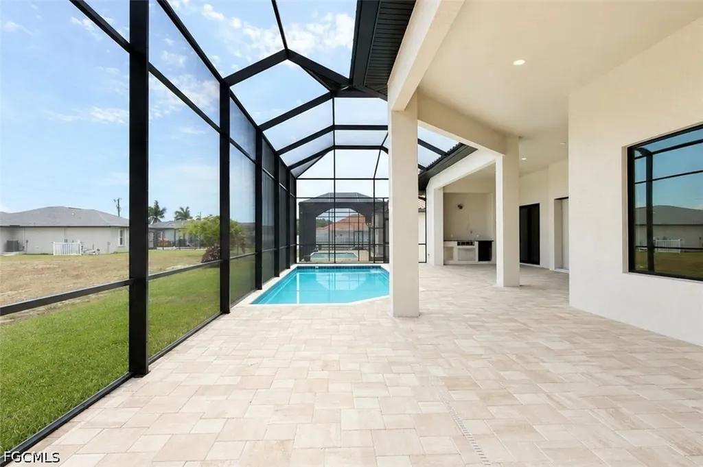 4403 SW 10th Avenue Cape Coral FL 33914