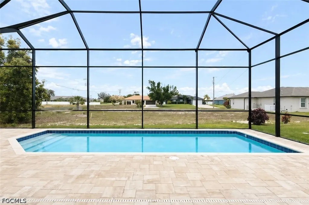 4403 SW 10th Avenue Cape Coral FL 33914