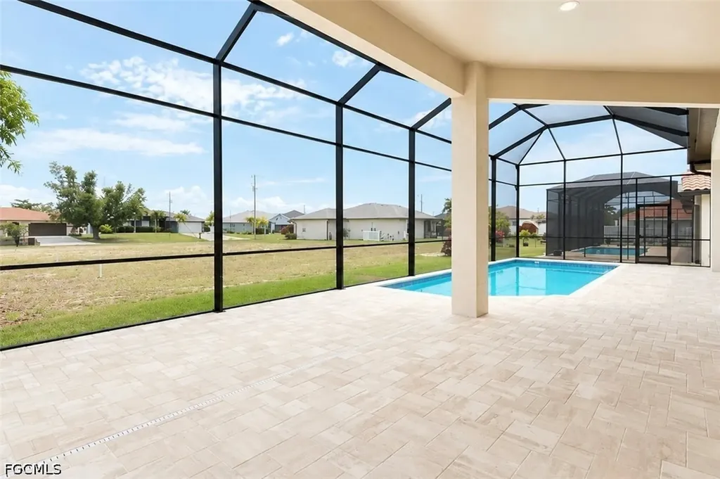 4403 SW 10th Avenue Cape Coral FL 33914