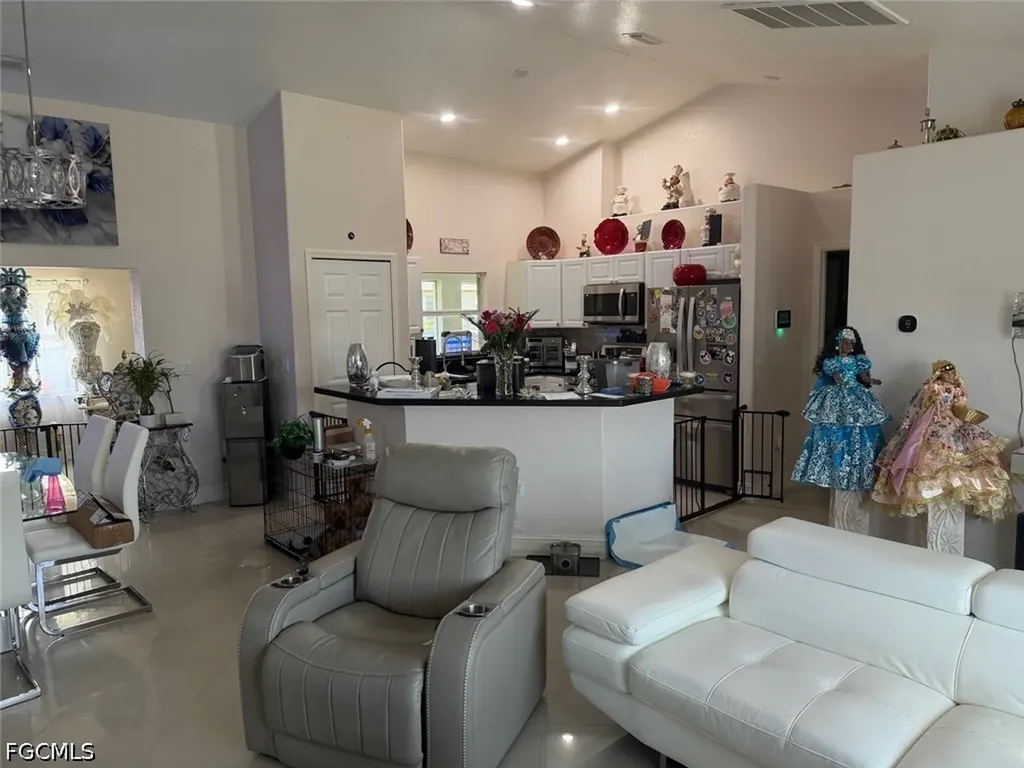 3502 20th Street SW Lehigh Acres FL 33976
