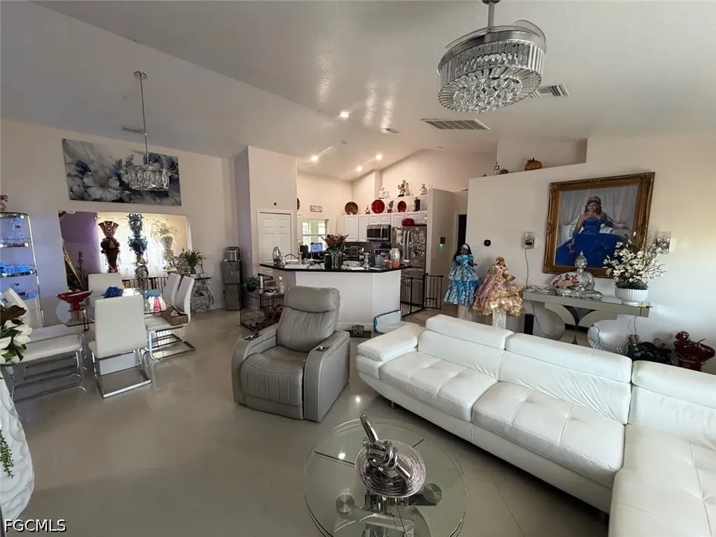 3502 20th Street SW Lehigh Acres FL 33976