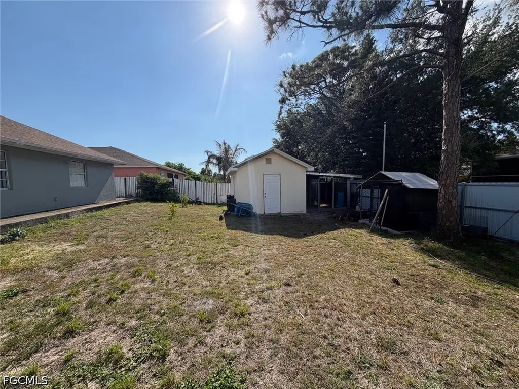 3502 20th Street SW Lehigh Acres FL 33976