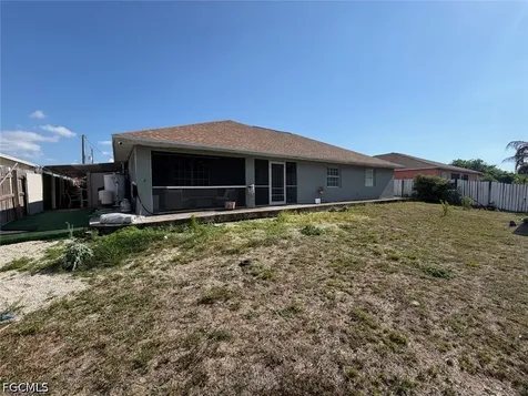 3502 20TH Street SW Lehigh Acres FL 33976
