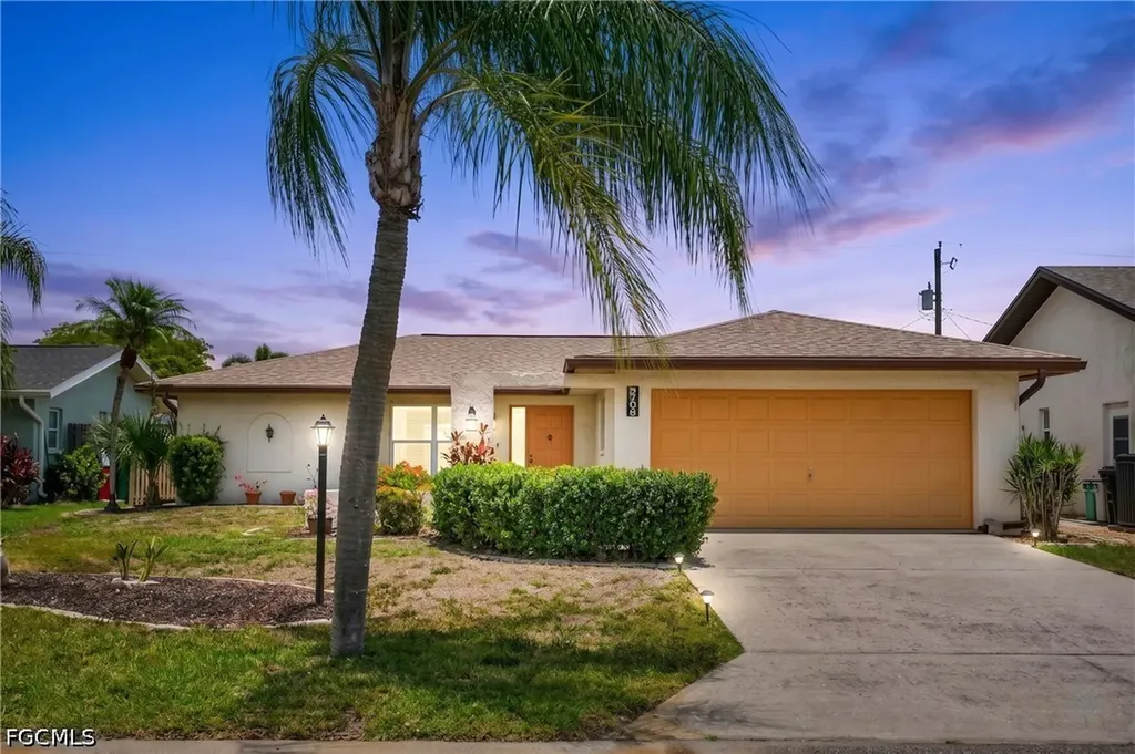 9708 Foxglove Circle Fort Myers FL 33919