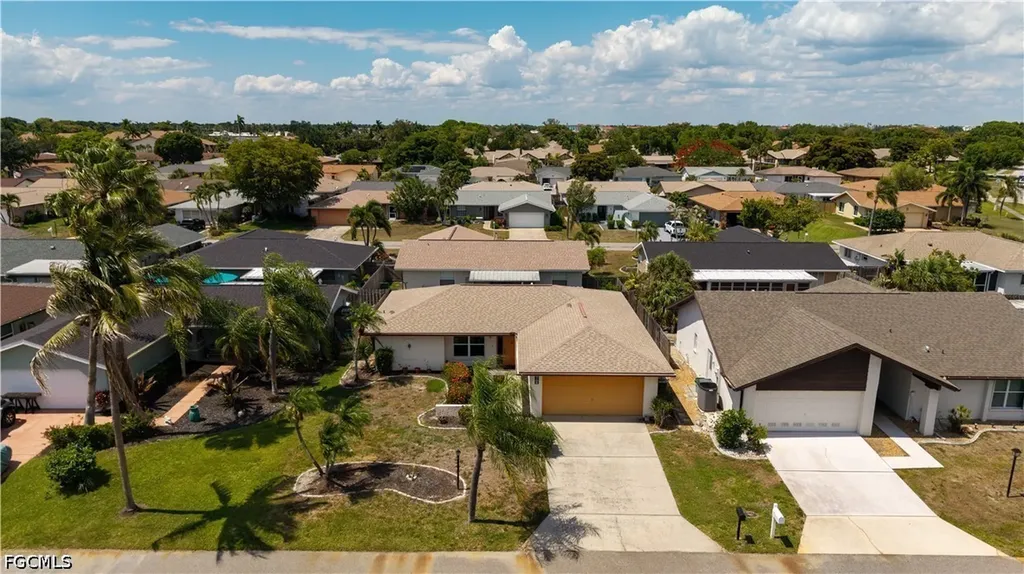 9708 Foxglove Circle Fort Myers FL 33919