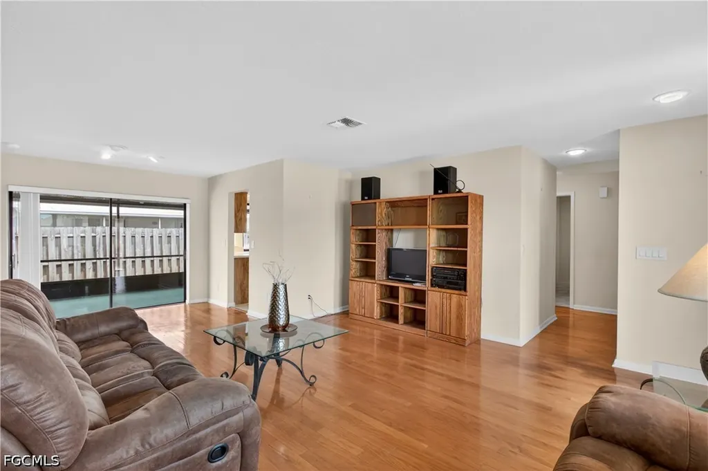 9708 Foxglove Circle Fort Myers FL 33919