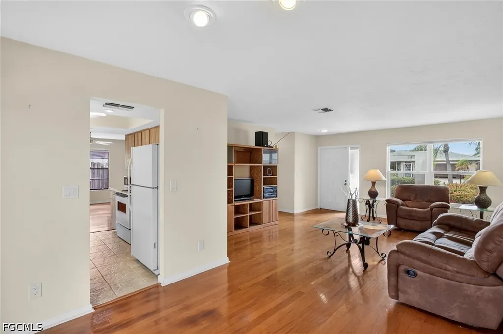 9708 Foxglove Circle Fort Myers FL 33919