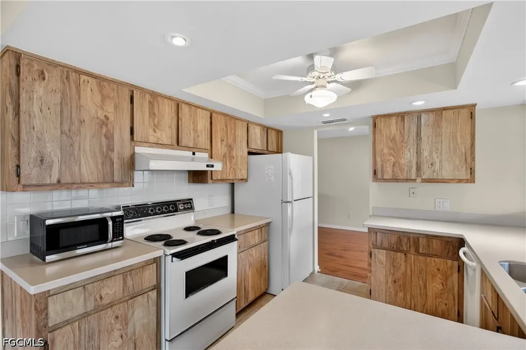 9708 Foxglove Circle Fort Myers FL 33919