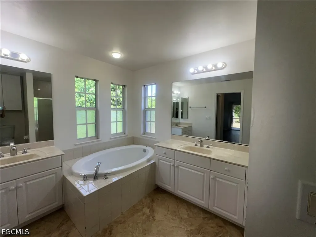 2905 20th Street W Lehigh Acres FL 33971