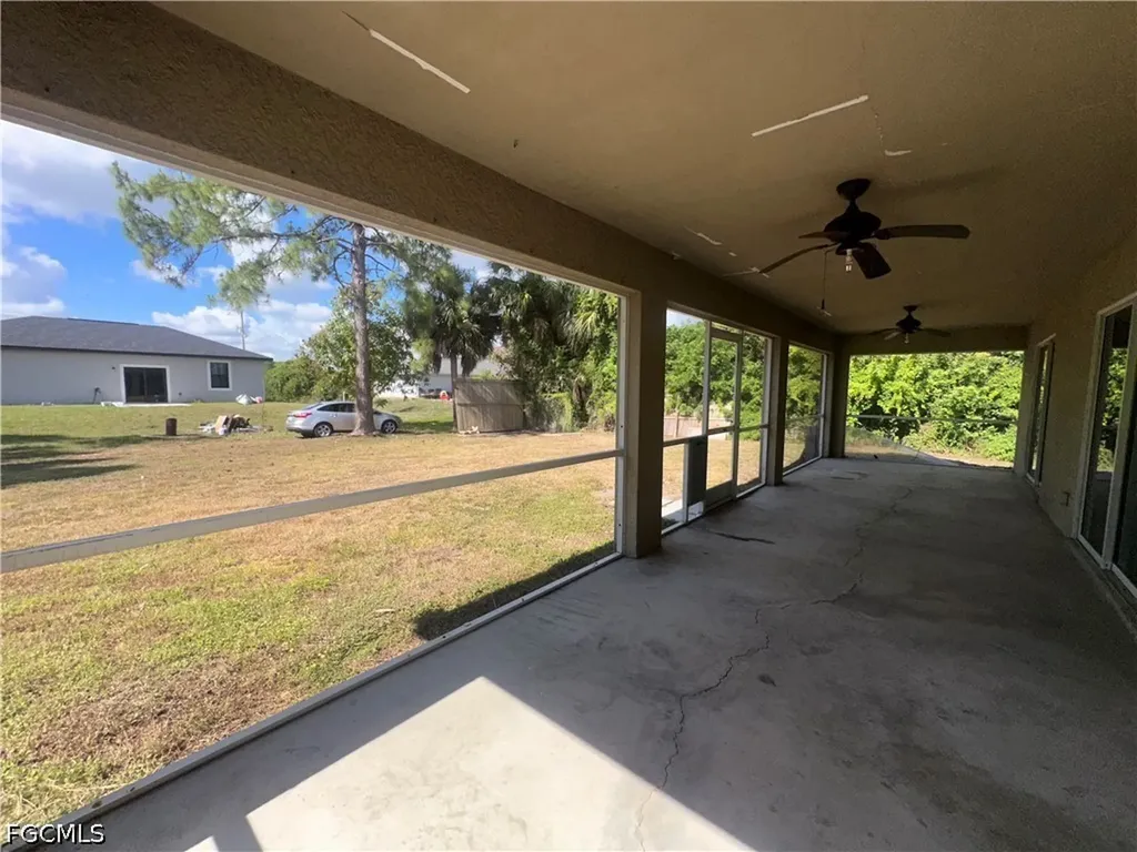 2905 20th Street W Lehigh Acres FL 33971
