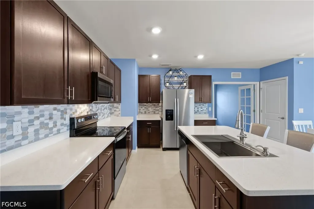 8720 Swell Brooks Court North Fort Myers FL 33917