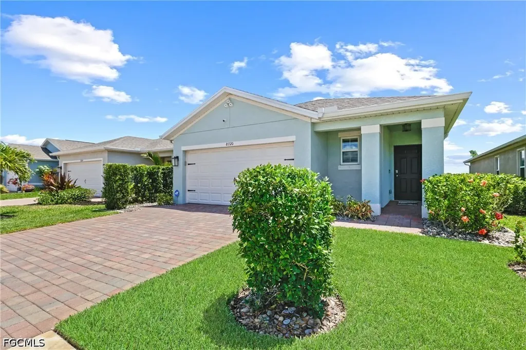 8720 Swell Brooks Court North Fort Myers FL 33917
