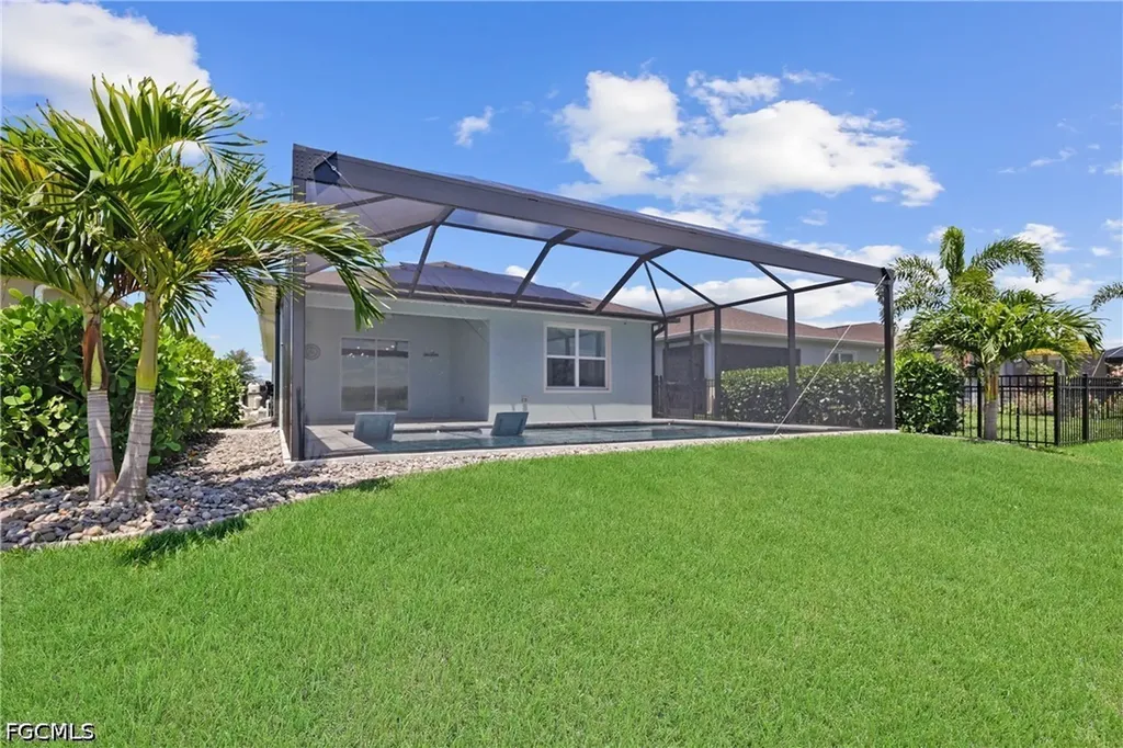 8720 Swell Brooks Court North Fort Myers FL 33917