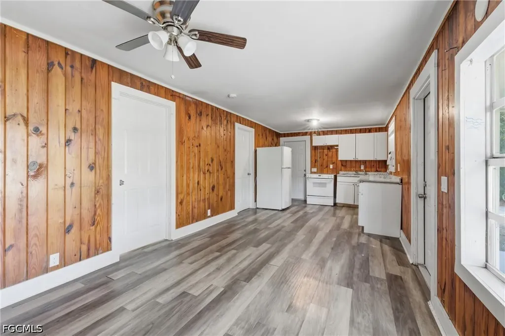 3318 Thomas Street Fort Myers FL 33916