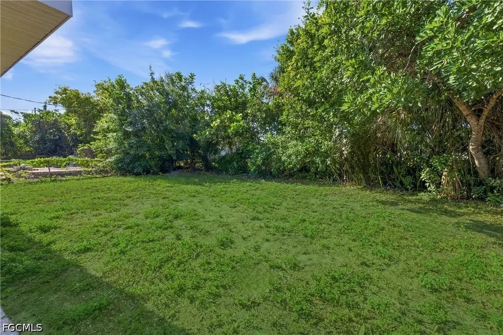 3318 Thomas Street Fort Myers FL 33916