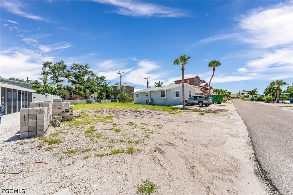 210 Fairweather Lane Fort Myers Beach FL 33931