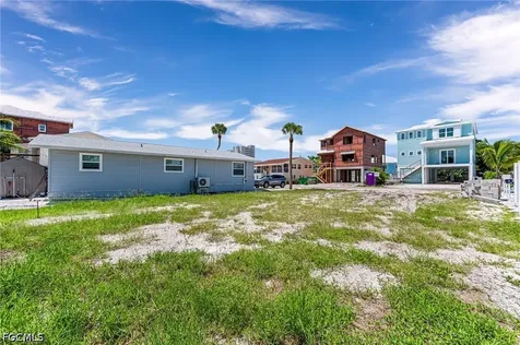 210 Fairweather Lane Fort Myers Beach FL 33931