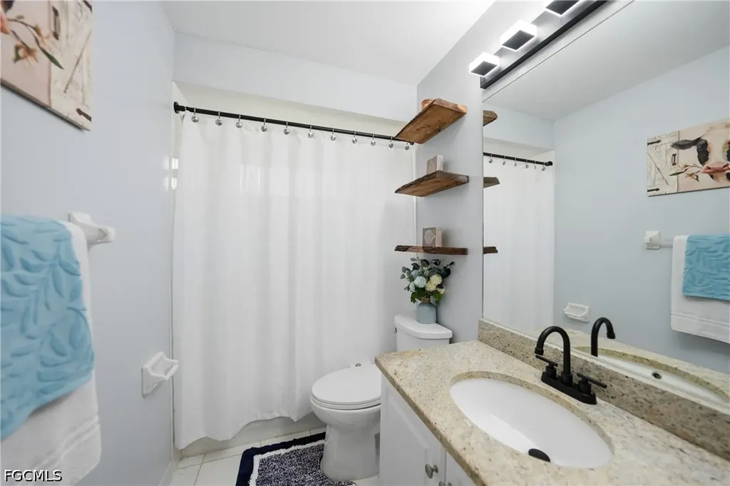 515 Gleason Parkway Cape Coral FL 33914