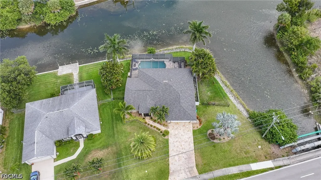 515 Gleason Parkway Cape Coral FL 33914