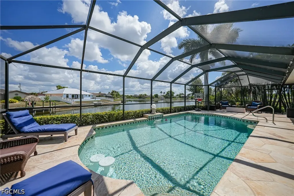 515 Gleason Parkway Cape Coral FL 33914