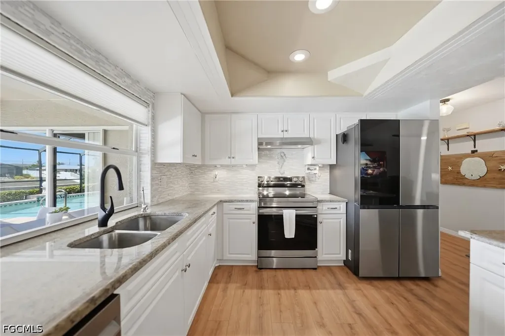 515 Gleason Parkway Cape Coral FL 33914
