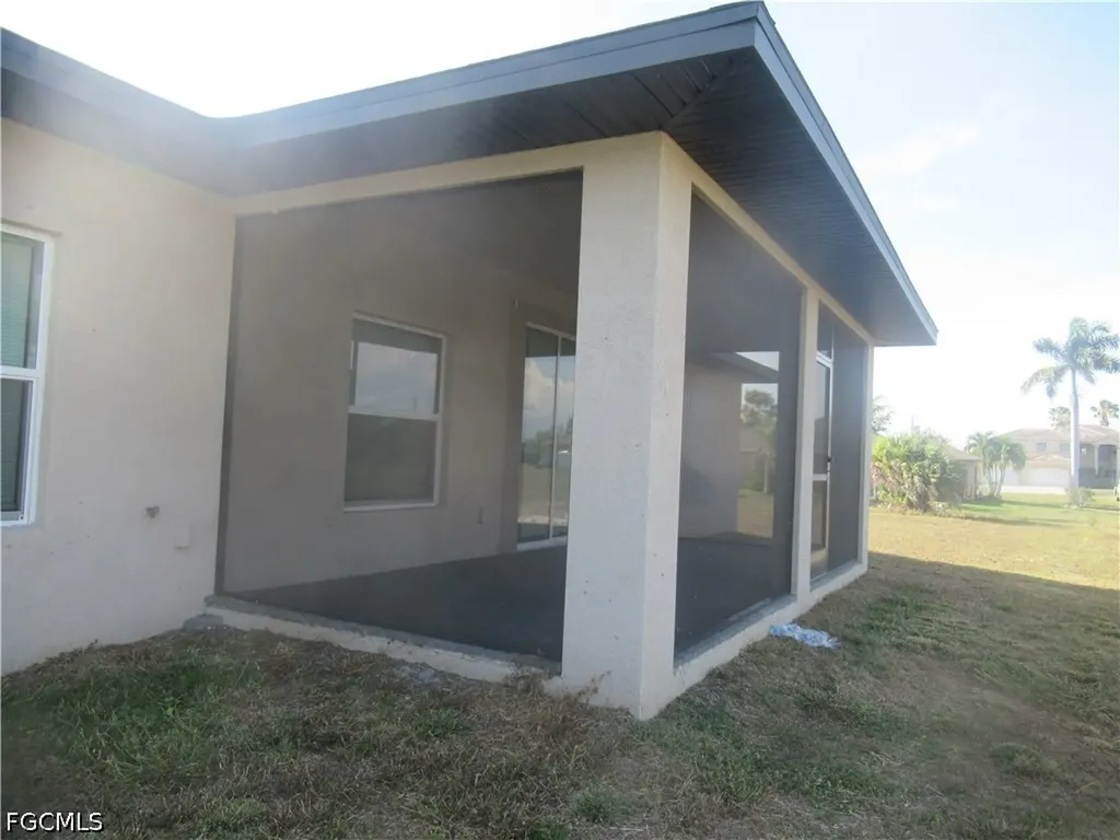 3241 NW 41st Place Cape Coral FL 33993