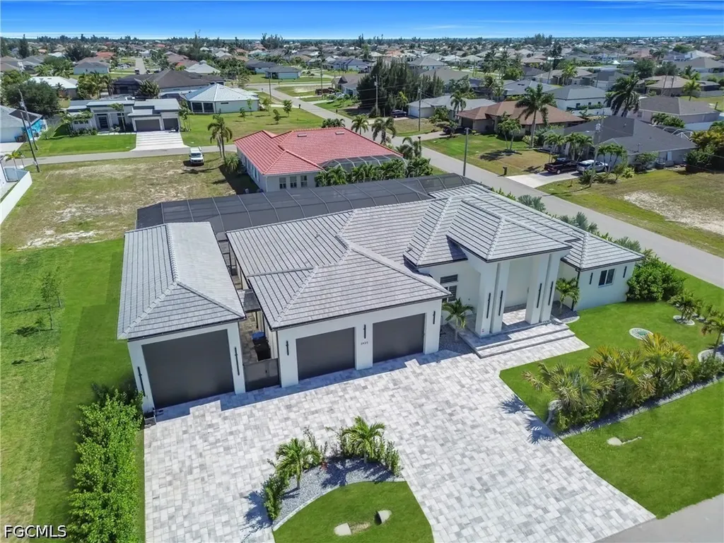 3420 NW 1st Terrace Cape Coral FL 33993
