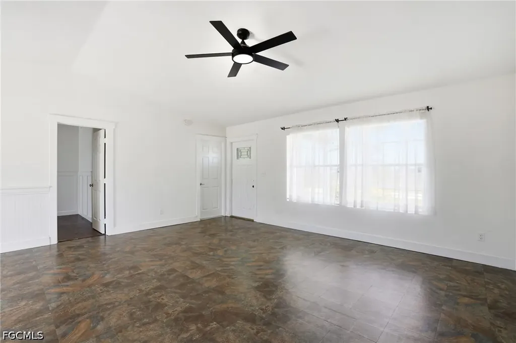 18 NW 26th Terrace Cape Coral FL 33993