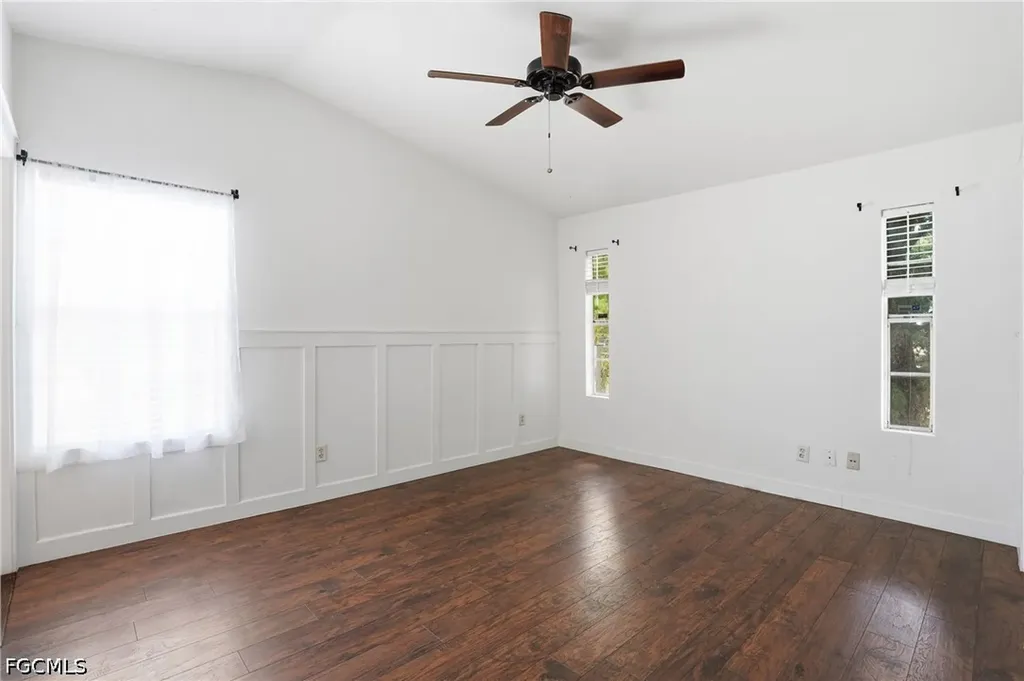 18 NW 26th Terrace Cape Coral FL 33993
