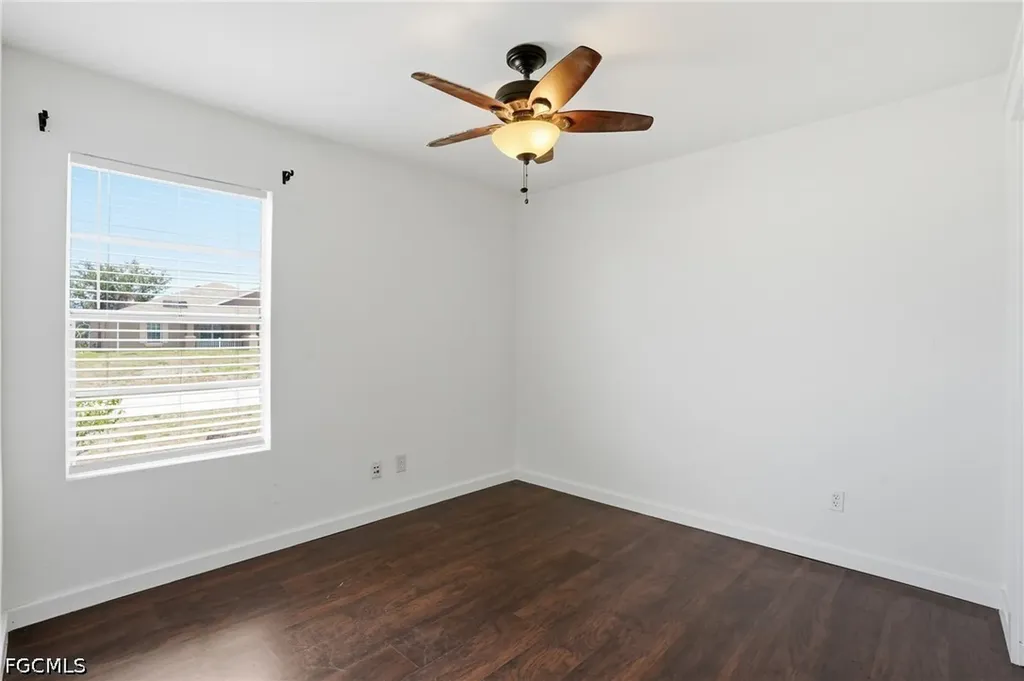 18 NW 26th Terrace Cape Coral FL 33993