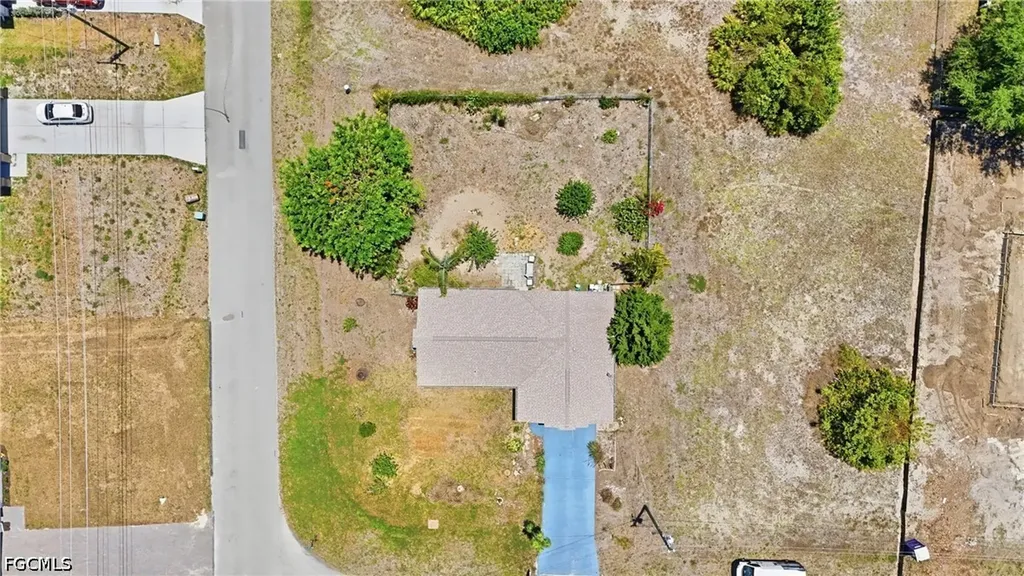 18 NW 26th Terrace Cape Coral FL 33993