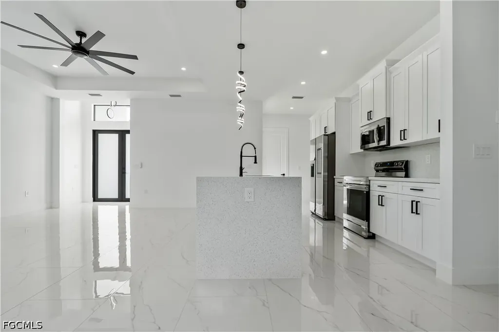 1116 8th Avenue Lehigh Acres FL 33972