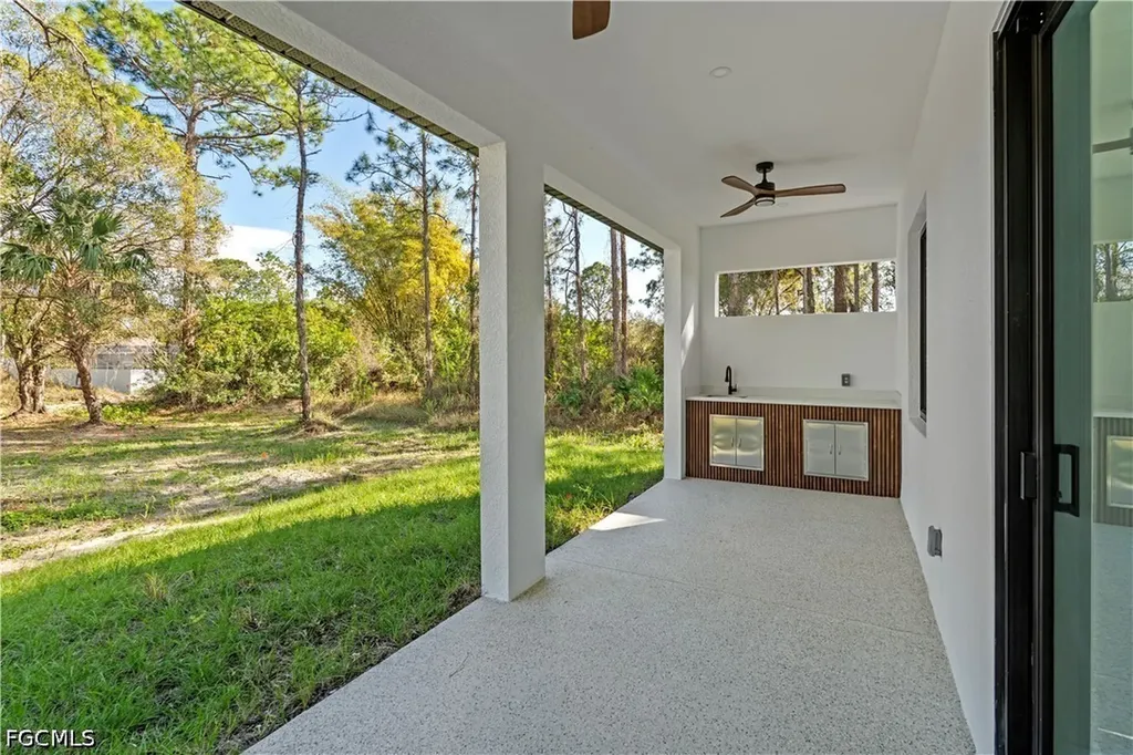 1116 8th Avenue Lehigh Acres FL 33972