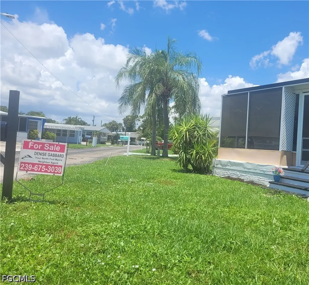 265 Fireball Lane North Fort Myers FL 33917