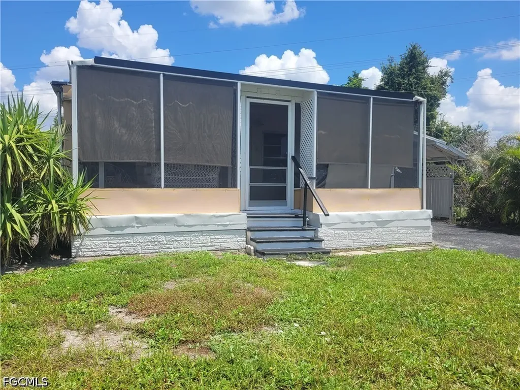 265 Fireball Lane North Fort Myers FL 33917