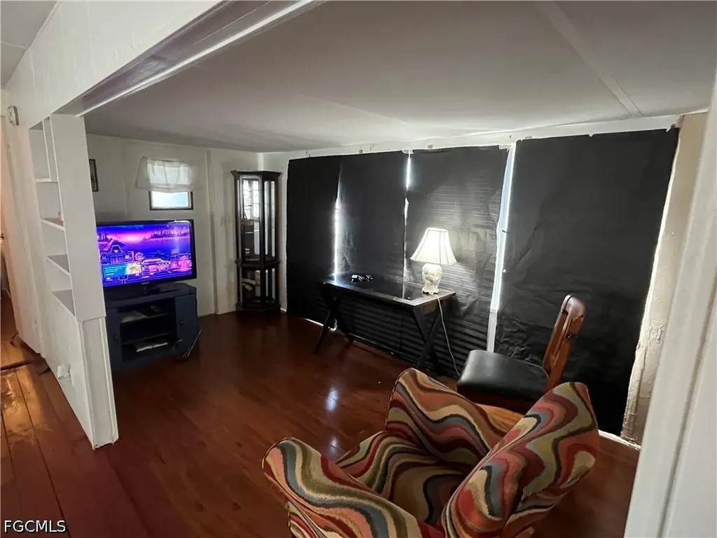 75 Hacienda Boulevard Fort Myers FL 33905