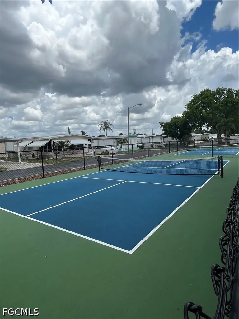 75 Hacienda Boulevard Fort Myers FL 33905