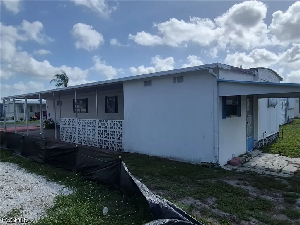75 Hacienda Boulevard Fort Myers FL 33905