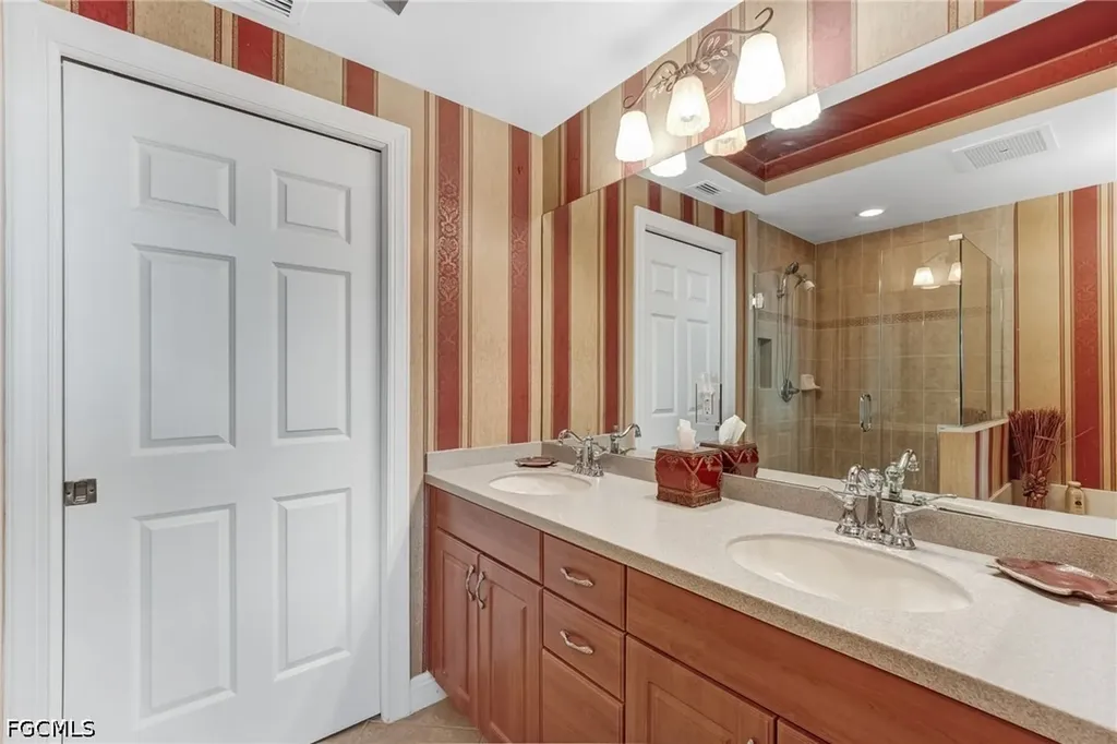 2743 1st Street Fort Myers FL 33916